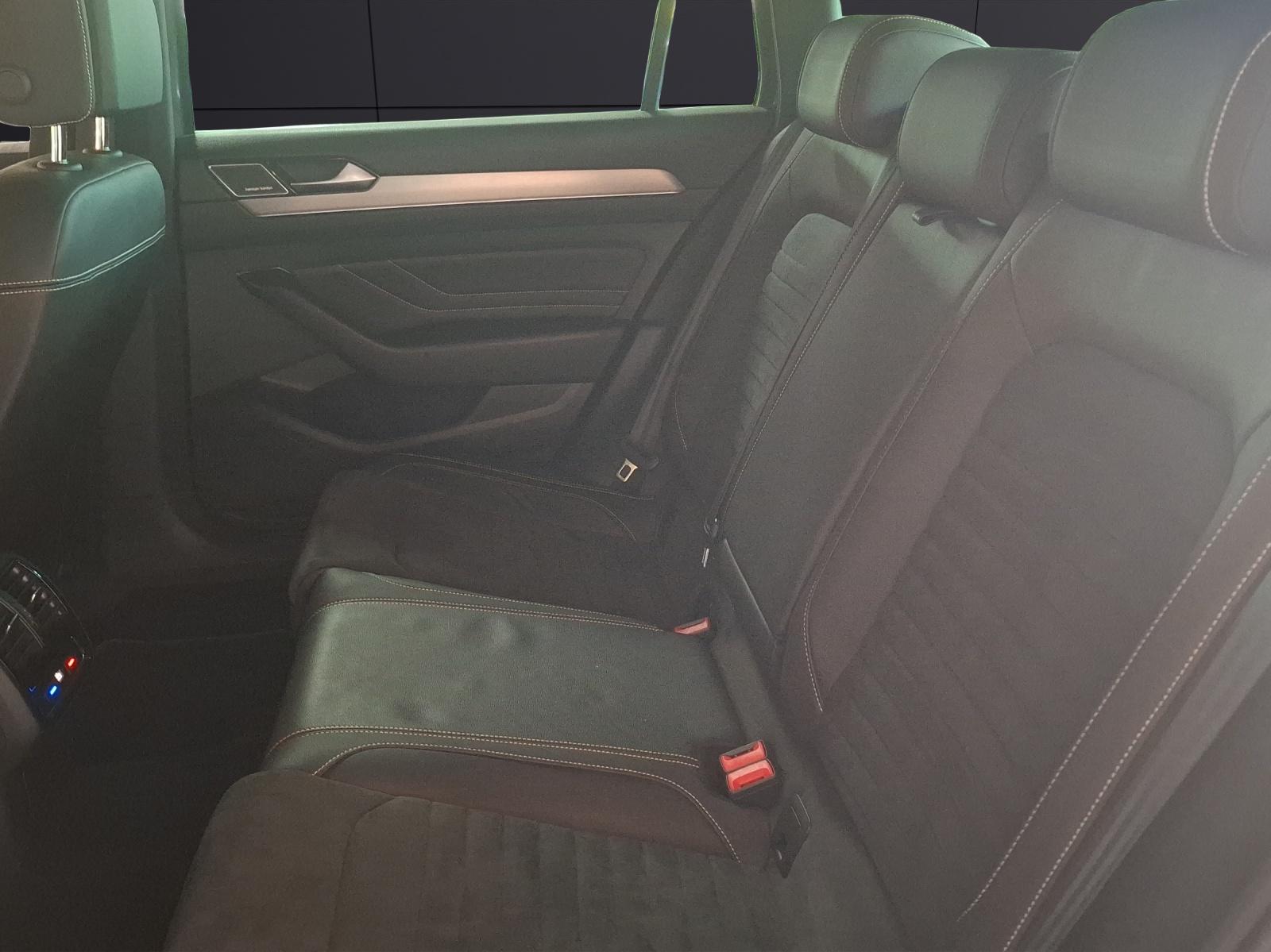 Volkswagen Passat TDI Elegance DSG R-Line Matrix AH, миниатюра 11
