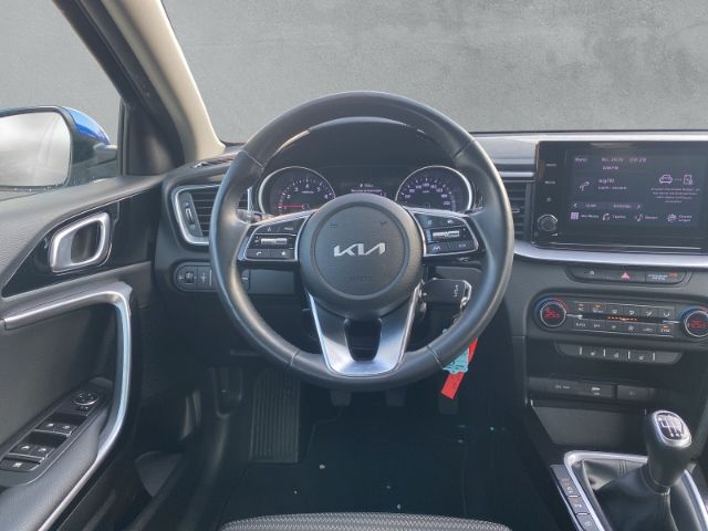 Fahrzeugabbildung Kia Ceed VISION * SITZHEIZUNG* *LENKRADHEIZUNG* *KAM