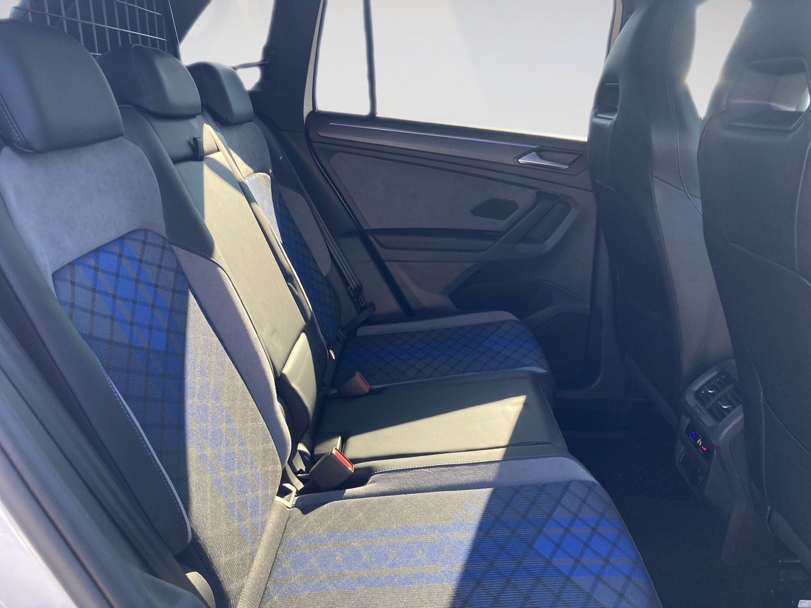 Volkswagen Tiguan - Bild 10