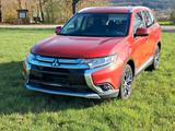 Mitsubishi Outlander 2.0 Benziner Plus ClearTec 4WD CVT... - Mitsubishi Outlander: Cvt