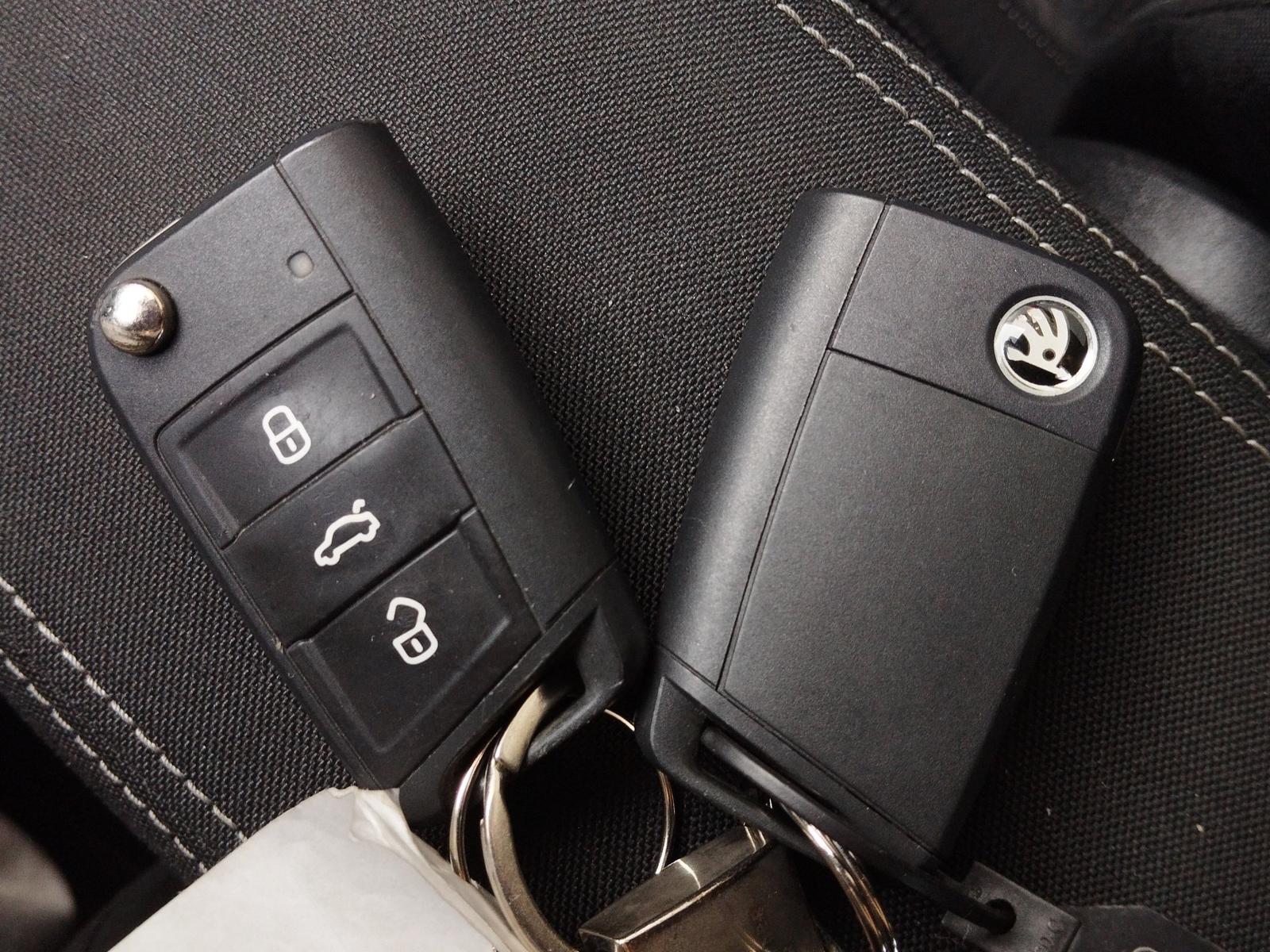 Skoda Scala 1.0 TSI Tour KeyLess*Klima*KlimaA*LED*LM