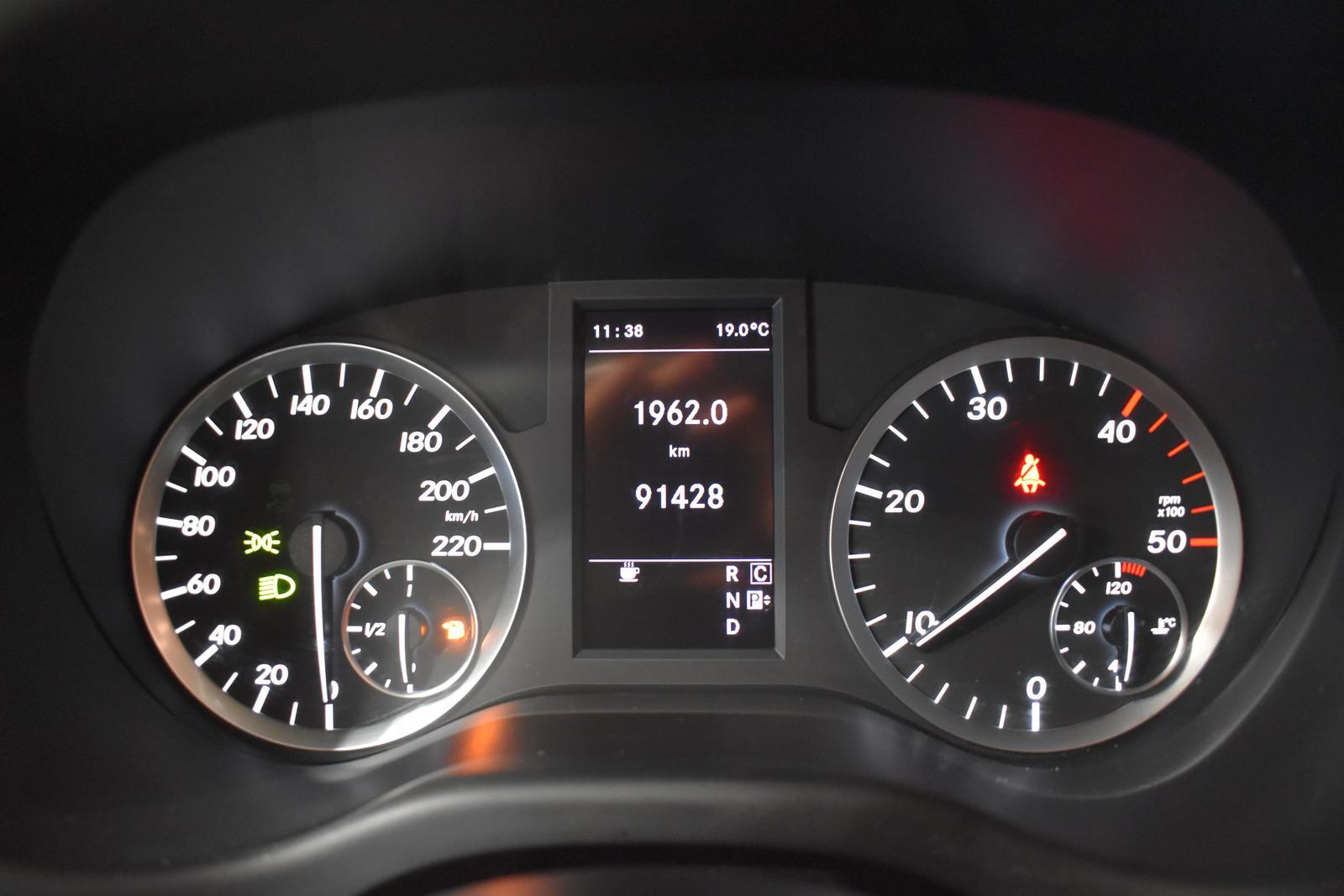 Mercedes-Benz VITO TOURER 114 4MATIC KOMPAKT 9-SITZER 2x KLIMA