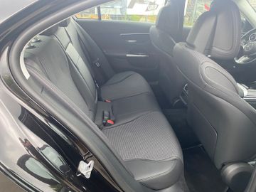 Mercedes C 180 - 9