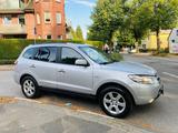 Hyundai SANTA FE 2.2 CRDi GLS 4WD GLS* 7 Sitze Klima* - Hyundai SANTA FE Gebrauchtwagen in Hamburg