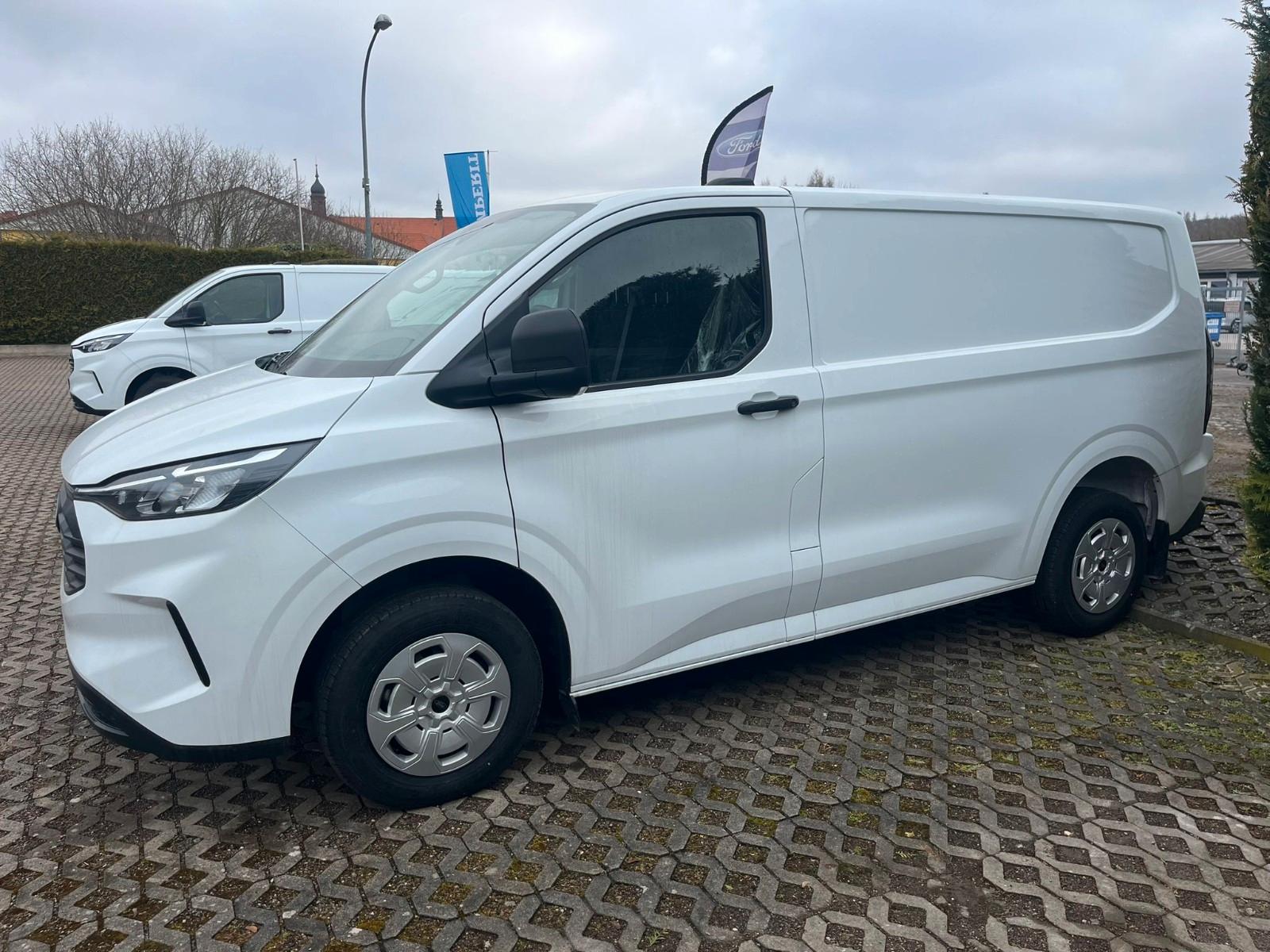 Ford Transit Custom,320,L1H1,150PS,Klimaau.Navi,Kamer