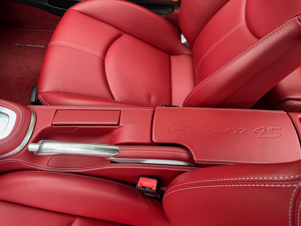 PORSCHE 997 2010
