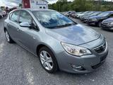 Opel Astra 1.6 *HÄNDLER/EXPORT*CD-PLAYER*EDITION*PDC* - Opel Astra aus 2010: 1.6