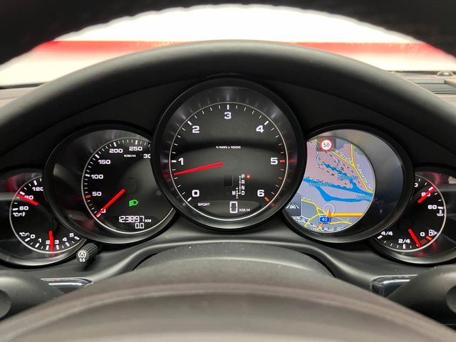 Porsche Panamera Automatik,Xenon,Leder,Navi,Schiebedach