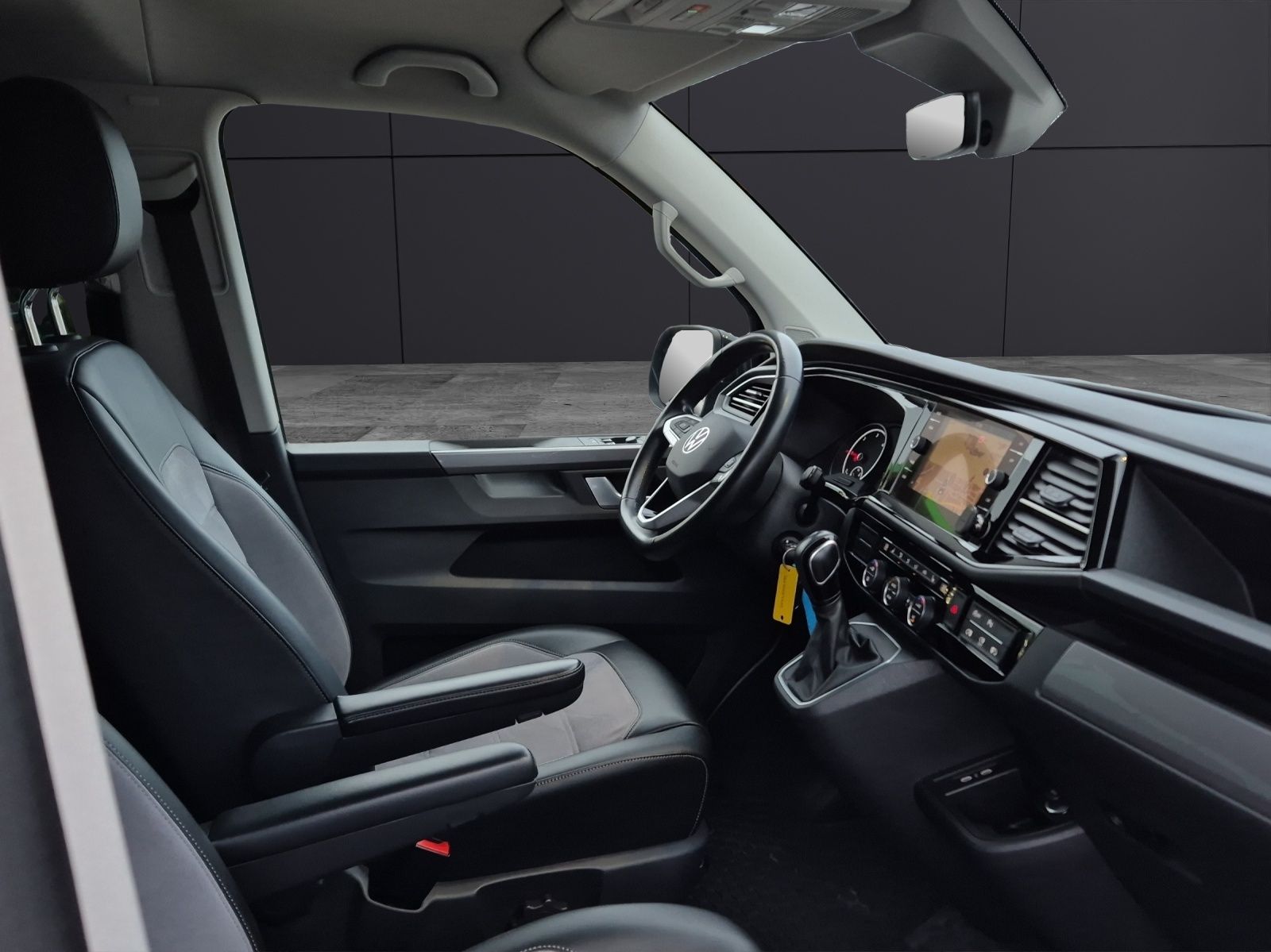 Fahrzeugabbildung Volkswagen T6 Multivan T6.1 TDI Gen-Six DSG Standhzg LED AH