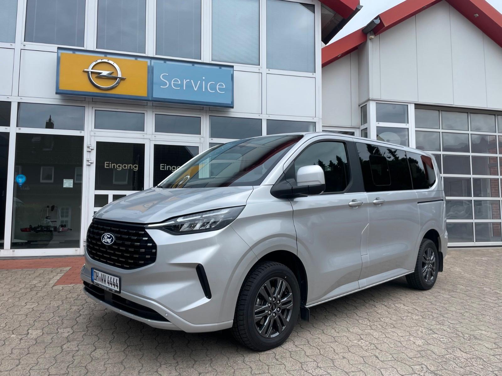 Ford Tourneo Custom 2.0 EcoBlue 110kW 320 L1 Titanium