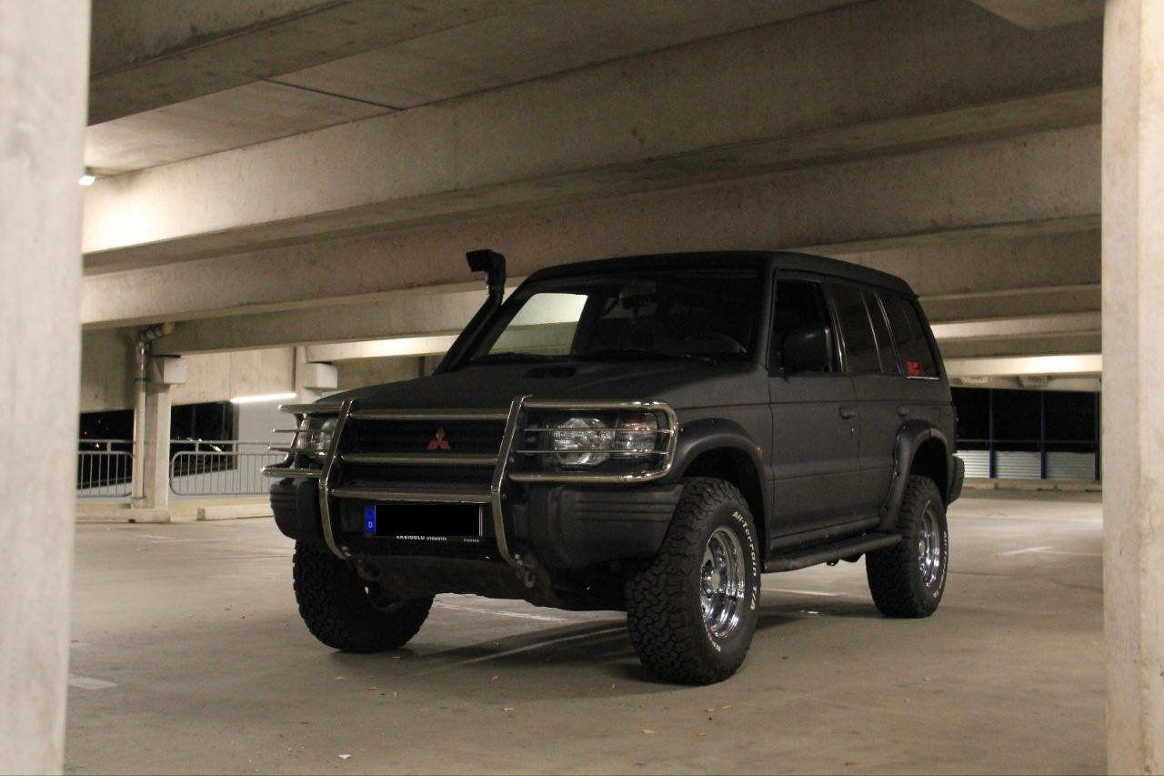 Mitsubishi Pajero