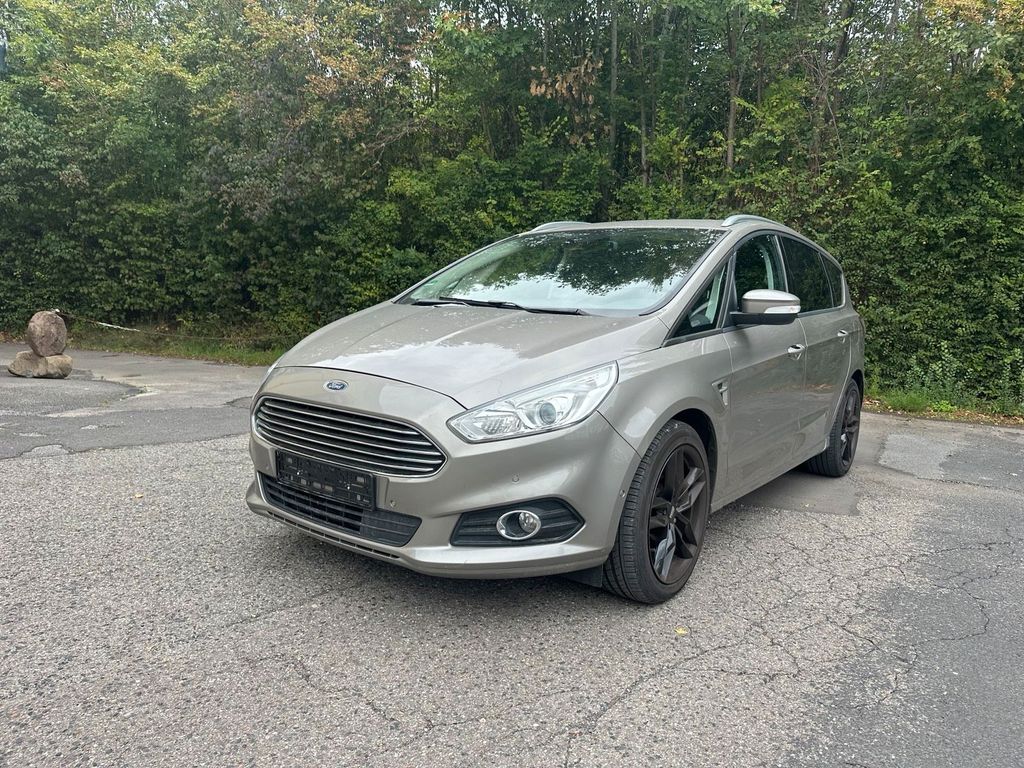 Image of Ford S-Max