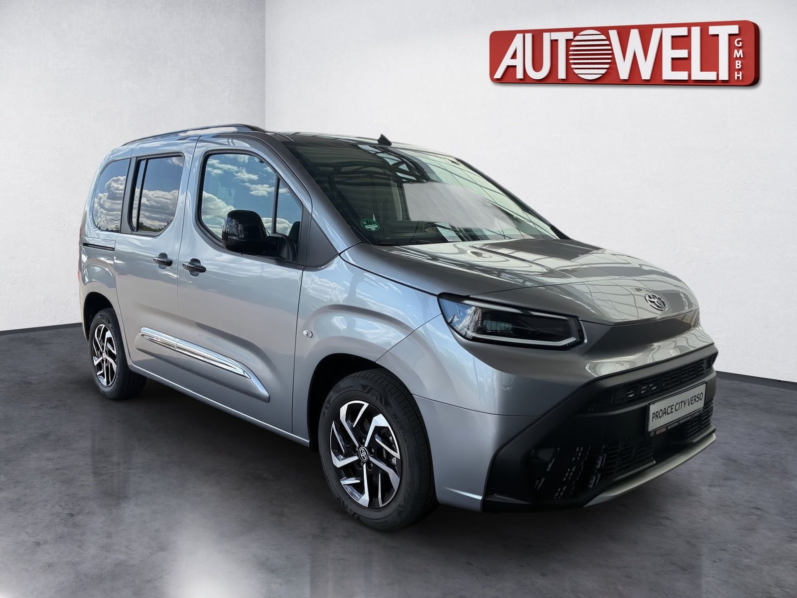 Fahrzeugabbildung Toyota Proace City Verso 1.2 L1 Teamplayer KlimaA,LED