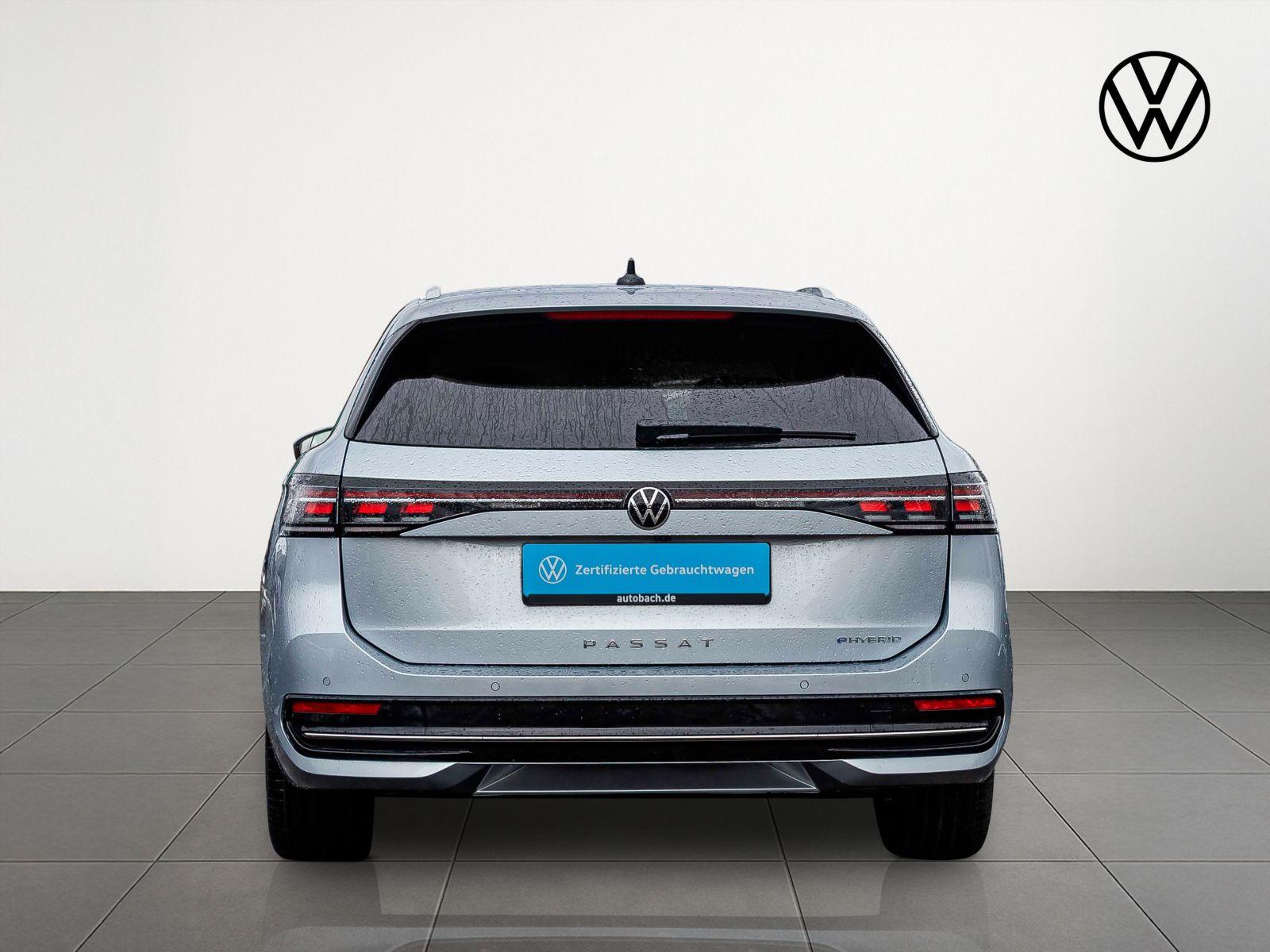 Volkswagen Passat Variant Elegance 1.5 eHybrid DSG Navi LED