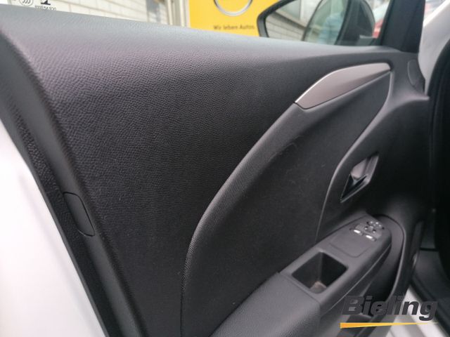 Corsa F Basis 1.2, 55 kW (75 PS), Klima , Radio 