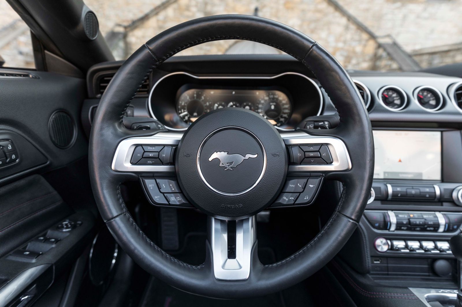 Fahrzeugabbildung Ford Mustang GT 5.0L CS Cabrio B&O KAM LED TOTW ACC