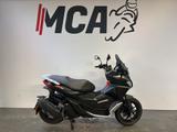 Aprilia SR GT 125  - APRILIA SR GT 125