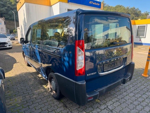 Fahrzeugabbildung Peugeot Expert Kasten L2H1 Kasten BEHINDERTEN UMBAU