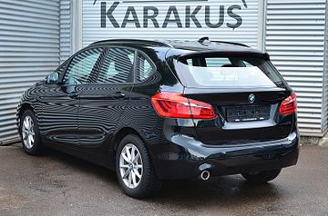 BMW 216 - 10