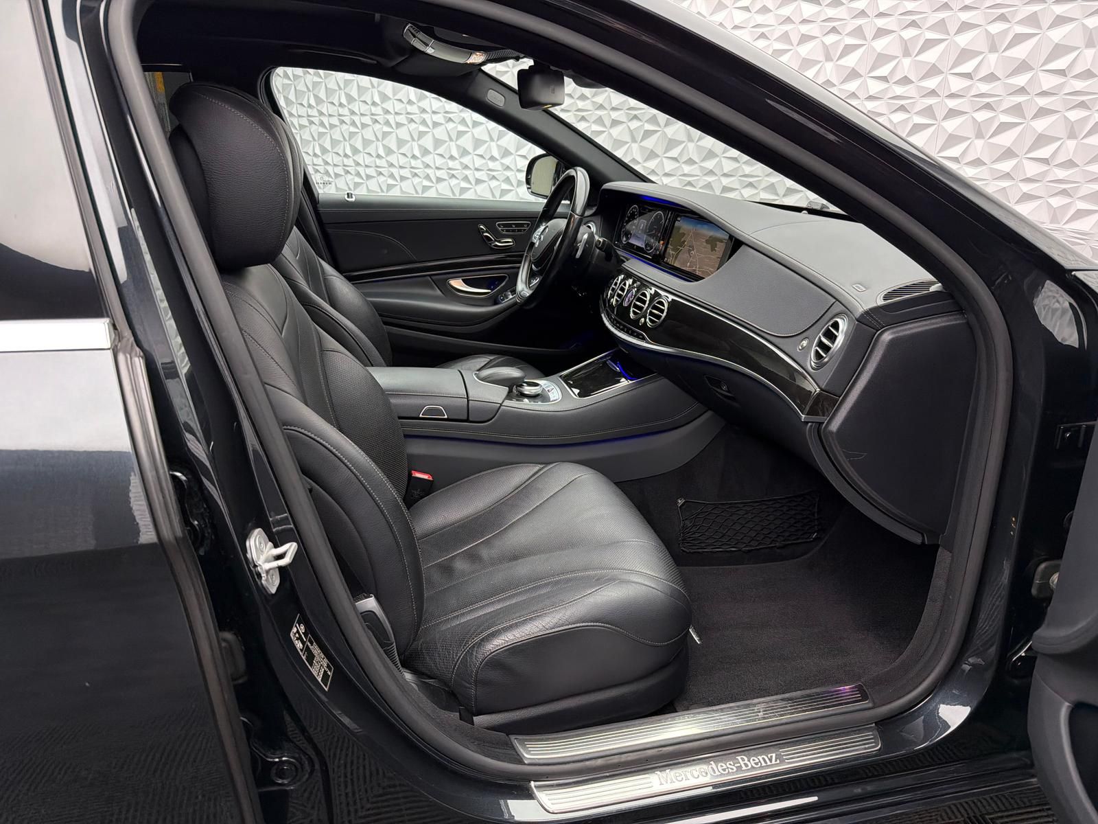 Fahrzeugabbildung Mercedes-Benz S350 3.0 CDI BLUETEC/4MATIC/DISTRO/PANO/AIRMATIC
