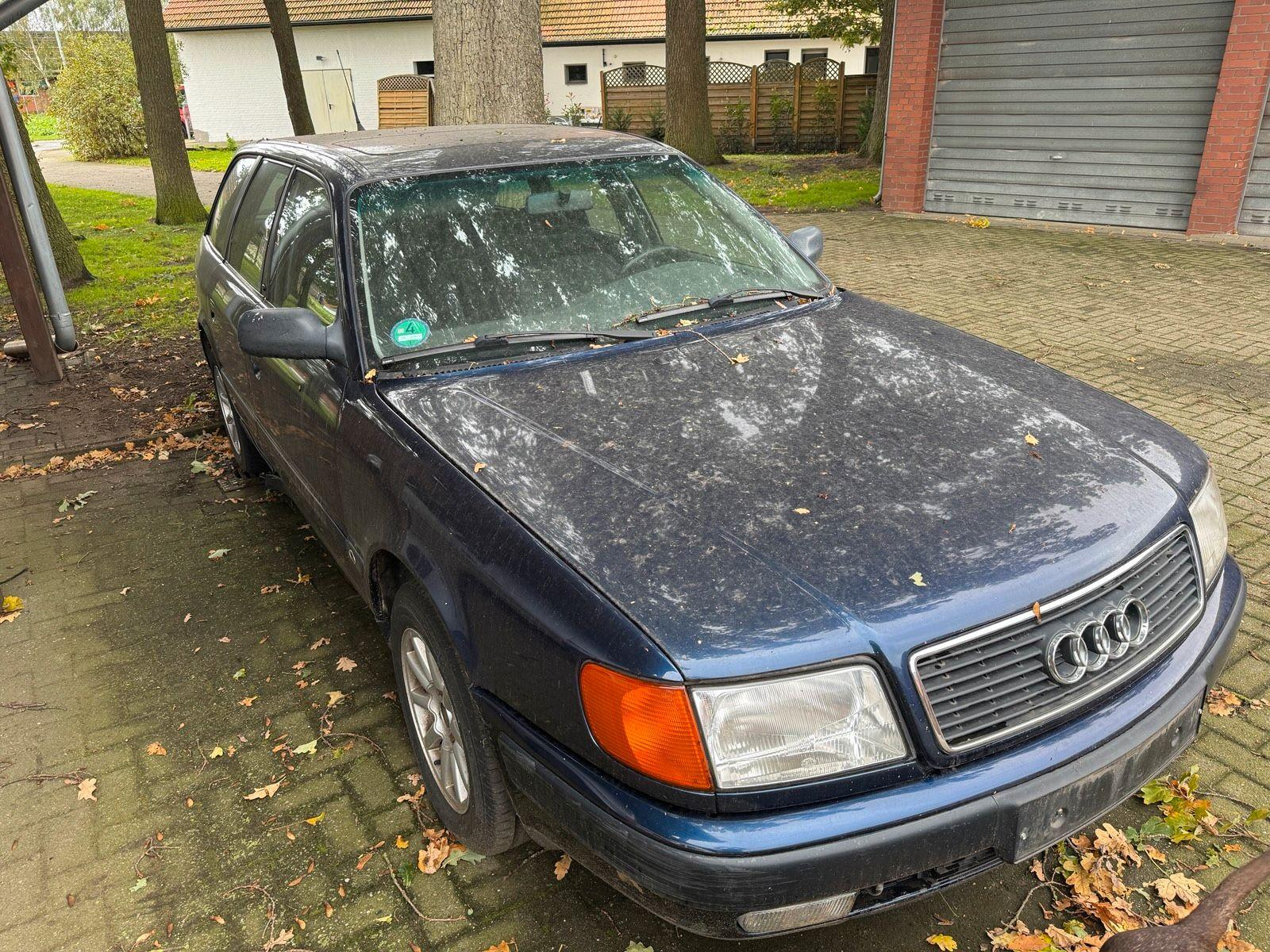 Audi 100