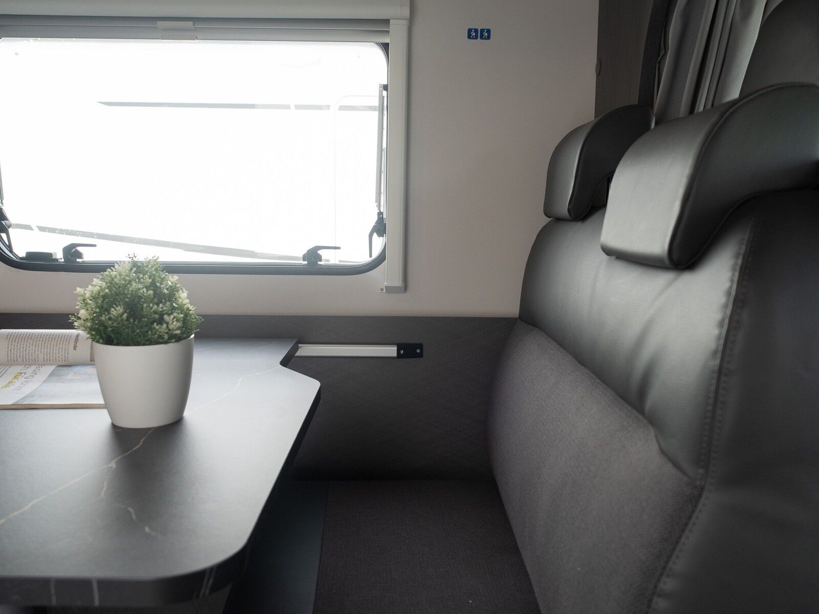 Fahrzeugabbildung Etrusco A-Modell Base 6.9 DB 6-Sitz/Schlaf-Plätze*3500kg