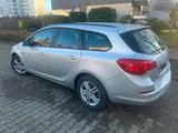 Opel Astra Sports Tourer 1.6 Selection 85 kW Sele... - Opel Astra Selection mit Benzin-Antrieb