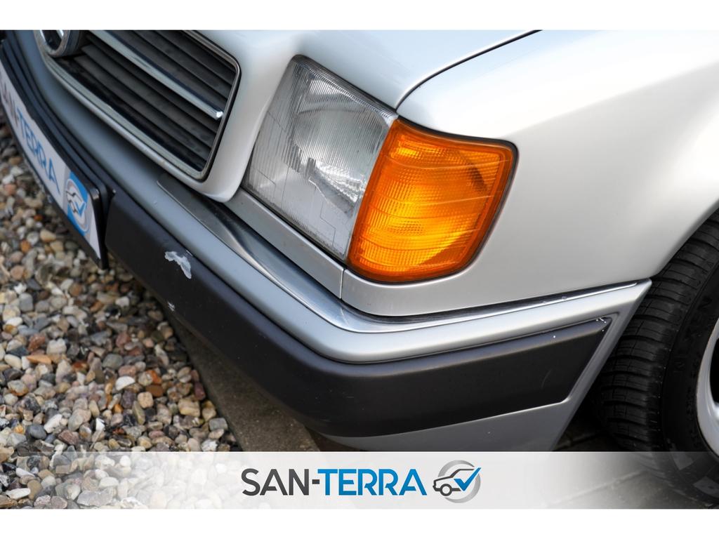 Mercedes-Benz CE 230