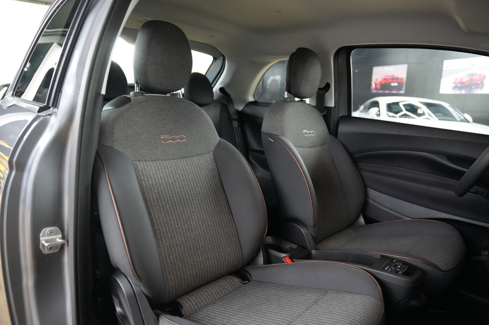 Fahrzeugabbildung Fiat 500 Icon *42 Kwh*Rückfahrkamera*Navigation*Klima