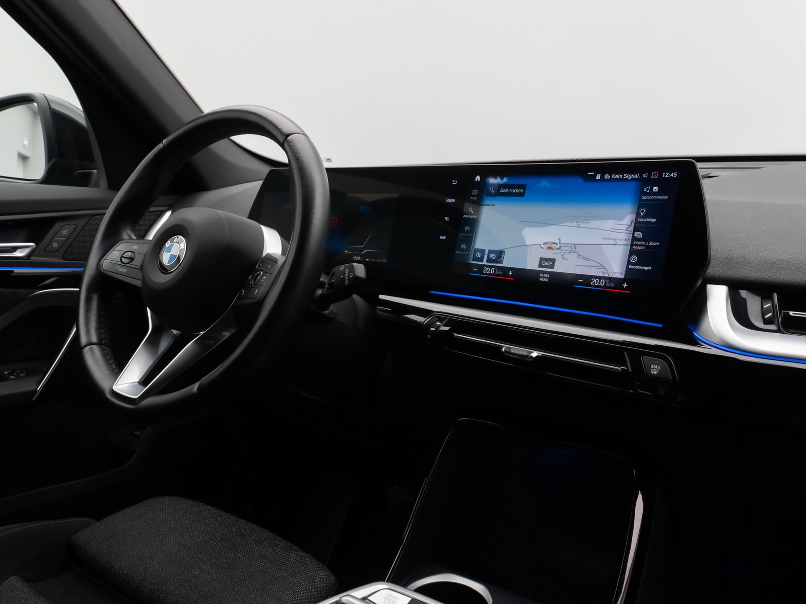 Fahrzeugabbildung BMW X1 sD18d  Kamera DAB Fernlichtassist Sport LED
