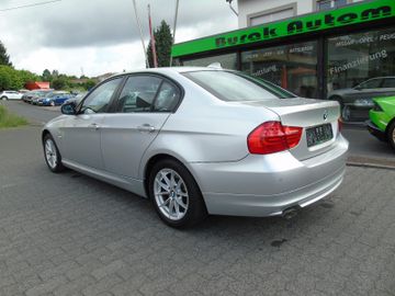 BMW 320 - 6