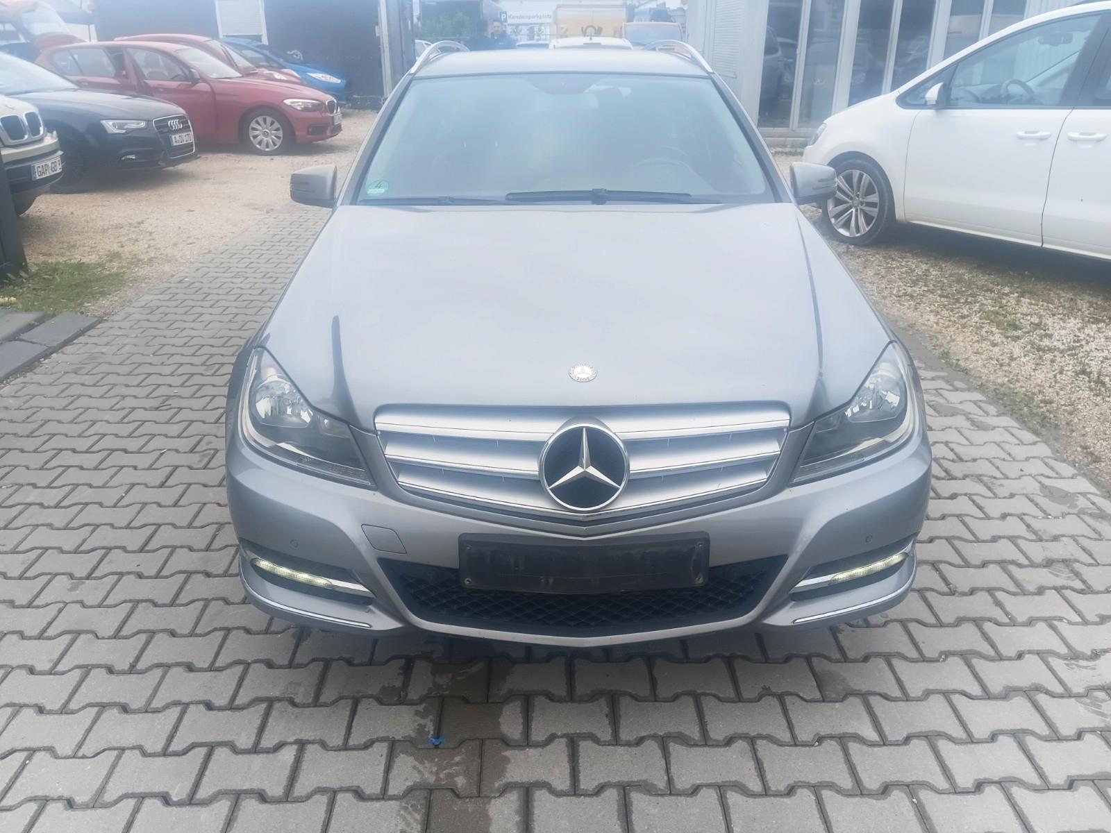 Mercedes-Benz C 180 C T-Modell C 180 T CGI BlueEfficiency