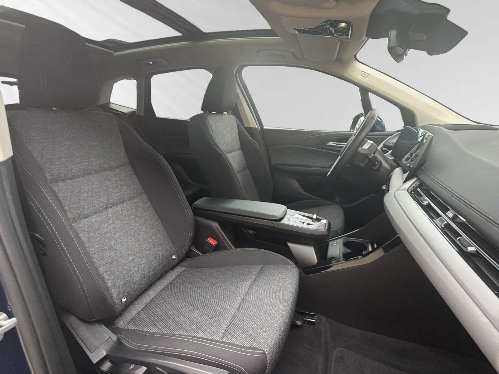 BMW 216 Active Tourer - Bild 8