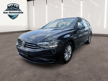 Volkswagen Passat - 1