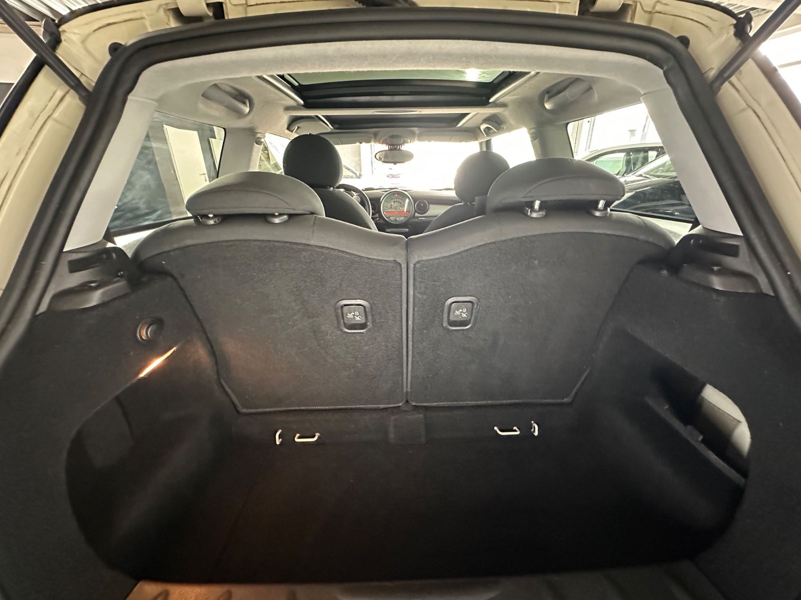 MINI COOPER*PANO*SHZ*PDZ*MFL*KLIMAAUT*ALU*8-FACH
