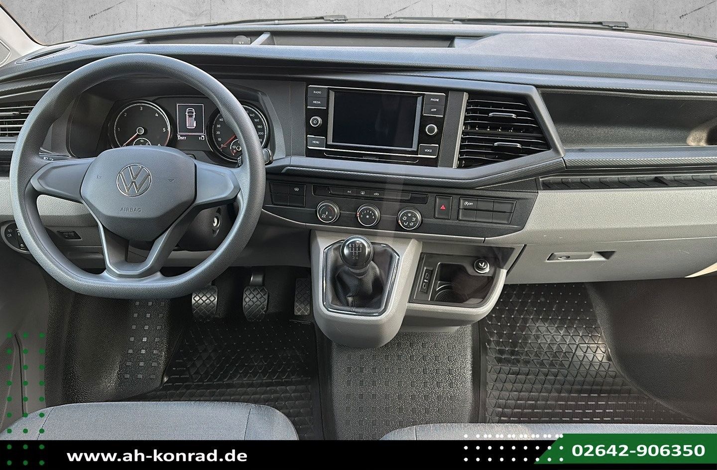 Fahrzeugabbildung Volkswagen T6.1 Transporter*APP*AHK*KAMERA*BT