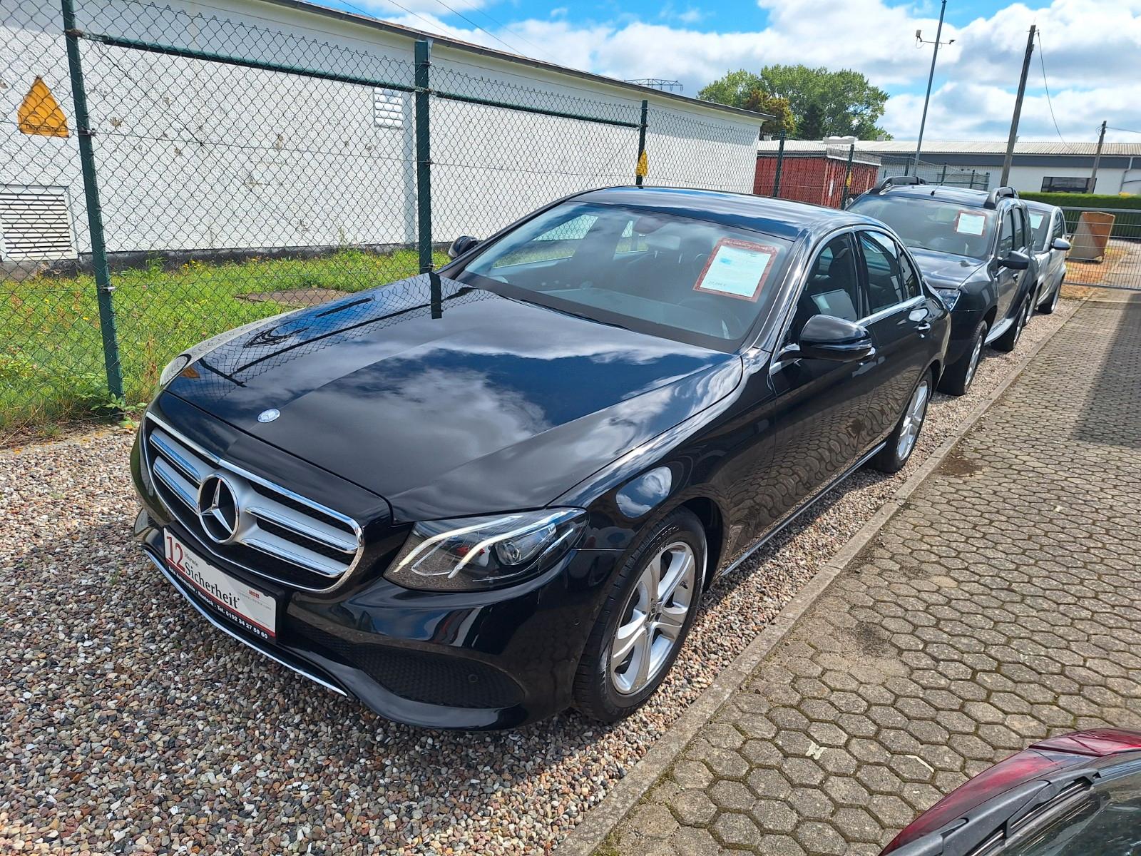 Mercedes-Benz E 200 Limousine AVANTGARDE LEDER NAVI KAMERA