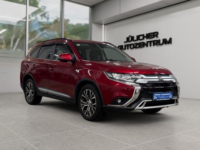 Mitsubishi Outlander Plus 4WD Aut., 2.Hand, Allwetterreifen