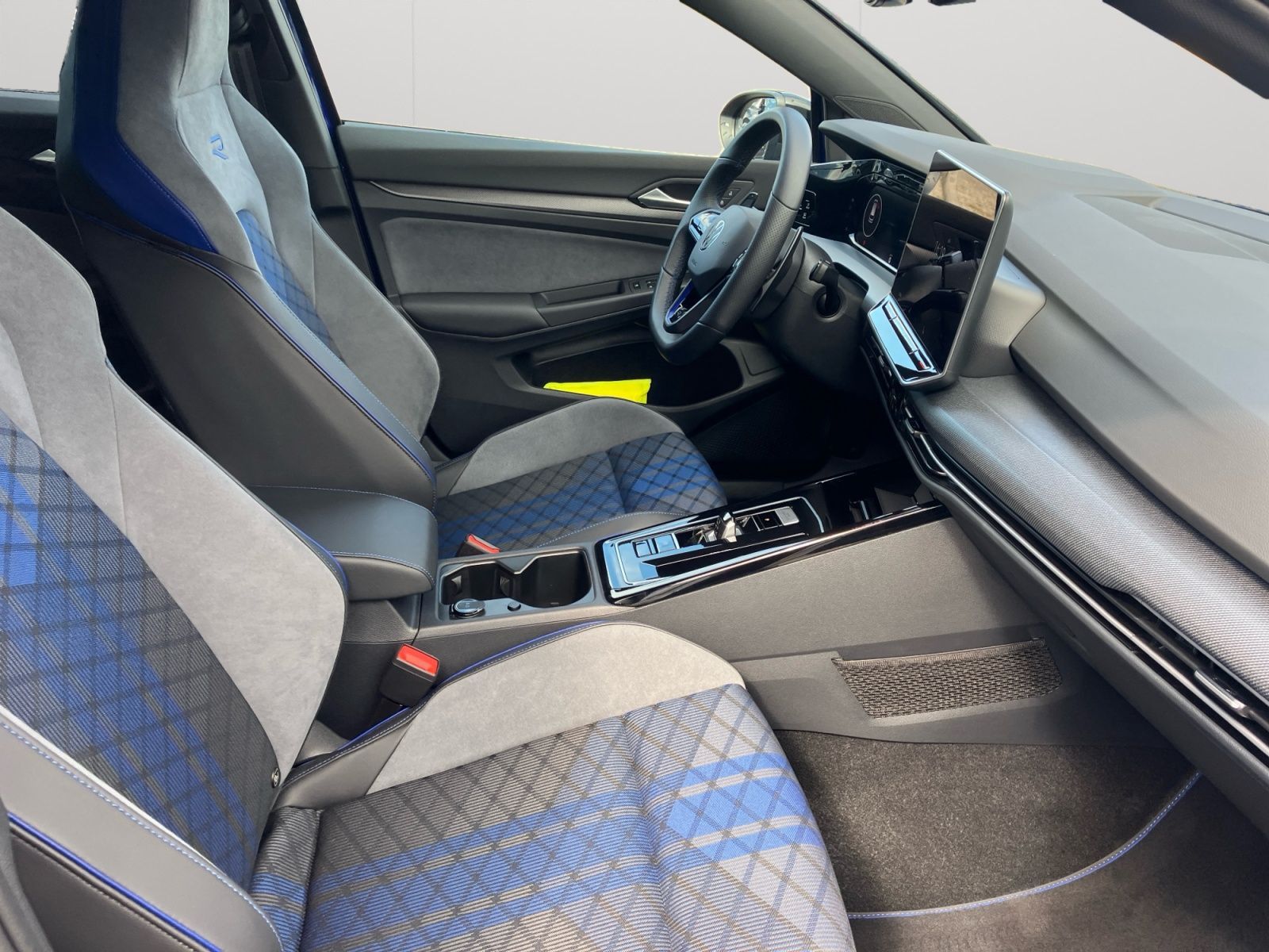 Volkswagen Golf VIII Variant 2.0 TSI 4Motion R LED PDC NAVI foto 15