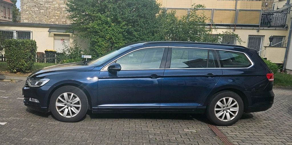 Image of Volkswagen Passat Variant