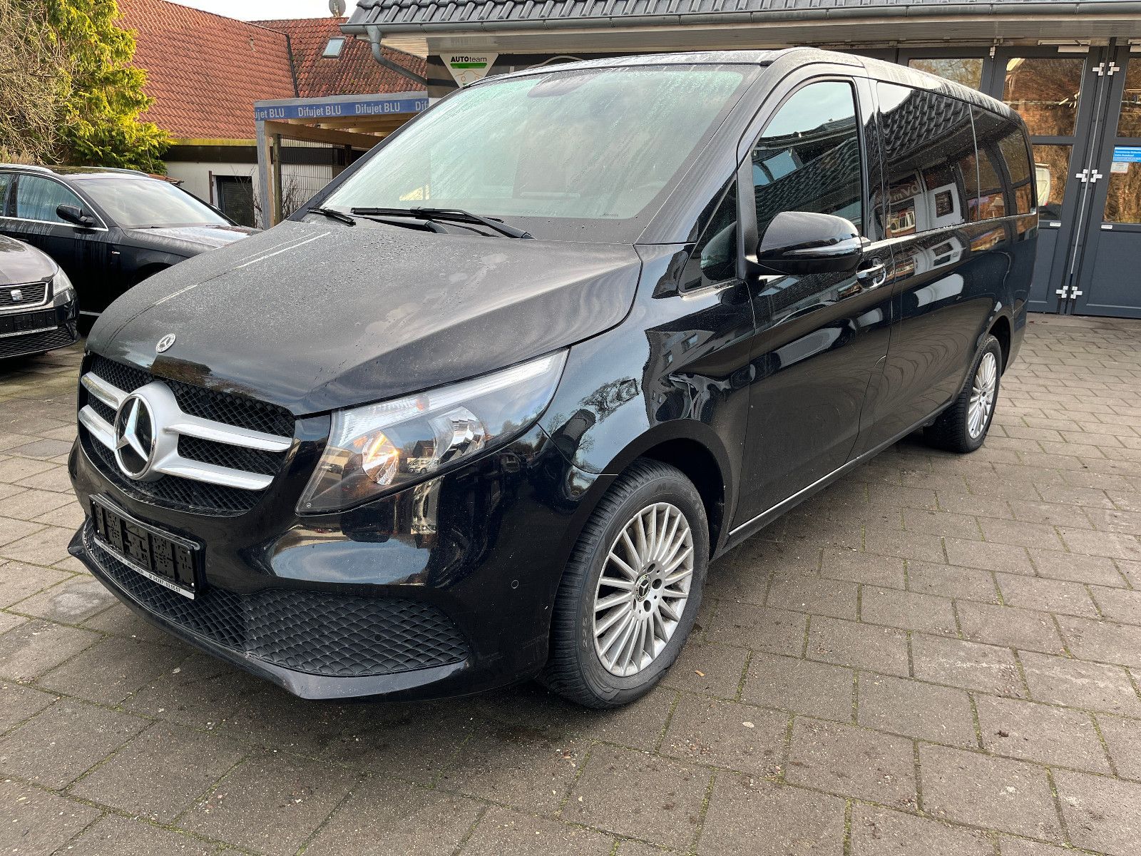 MERCEDES-BENZ V 220 V V 220/250/300 d lang