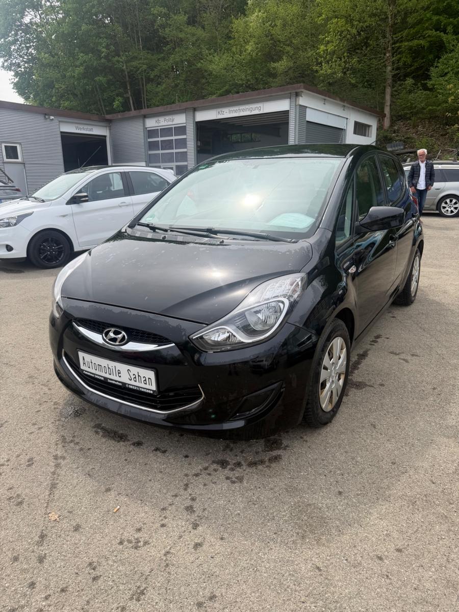 Hyundai ix20 FIFA World Cup Edition CRDI, AHK