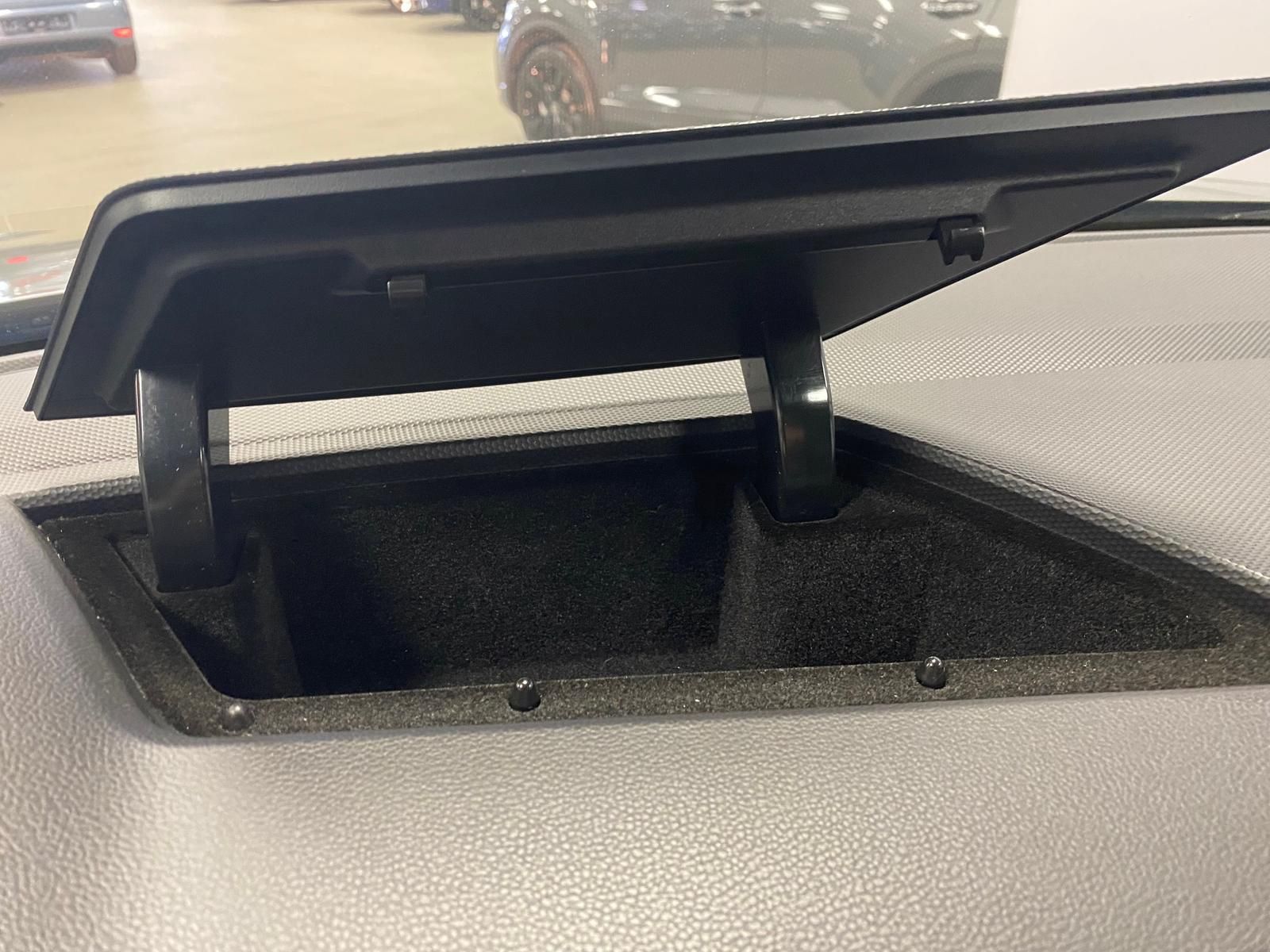 Fahrzeugabbildung Volkswagen Tiguan Comfortline Android Auto+APP+NAVI+ACC+PDC