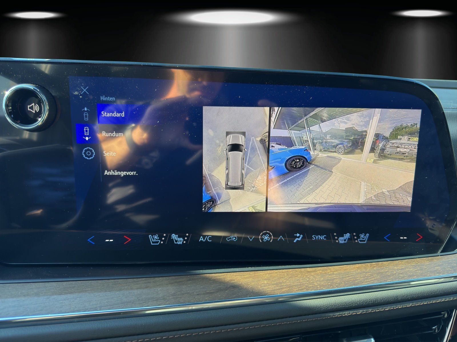 Fahrzeugabbildung Chevrolet Suburban High Country 6.2 MY25 PDC/TV/LED/AHK/