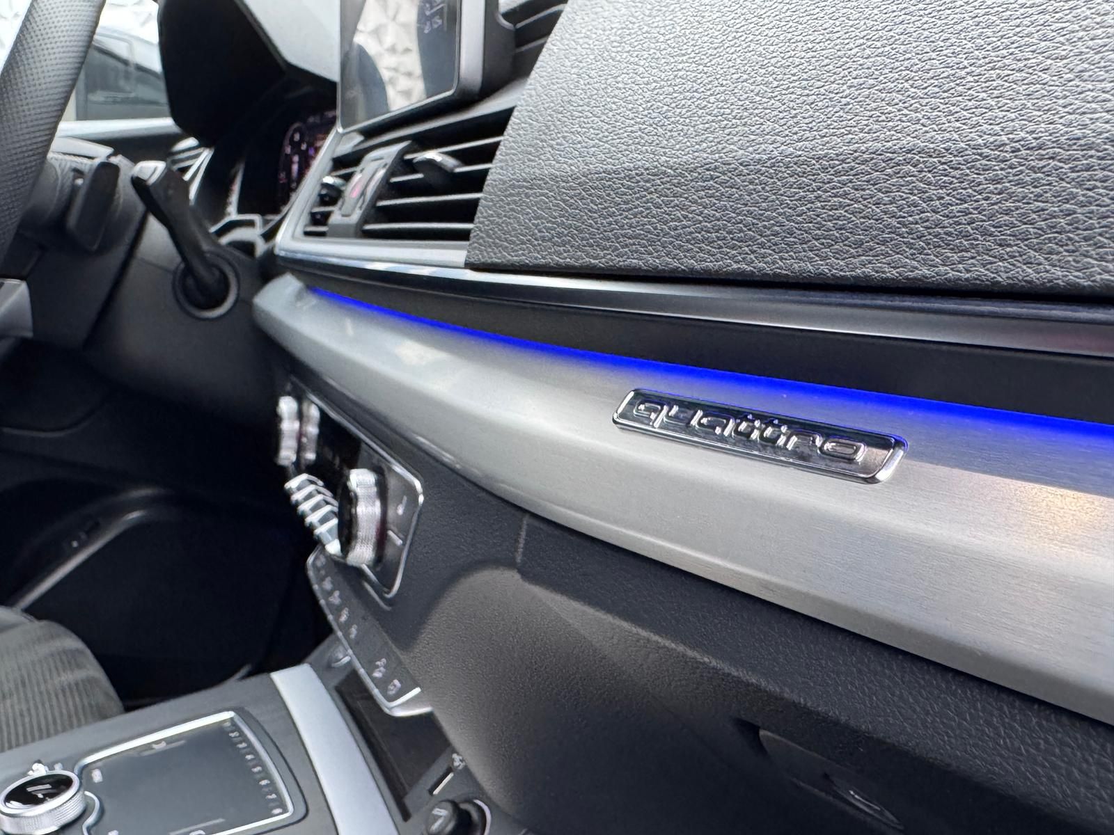 Fahrzeugabbildung Audi 40 TDI S-LINE/QUATTRO/ACC/AHK/VIRUTAL/360°/DAB