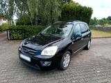 Kia kia Carens  Van - gebrauchte Kia Carens aus dem Jahr 2009