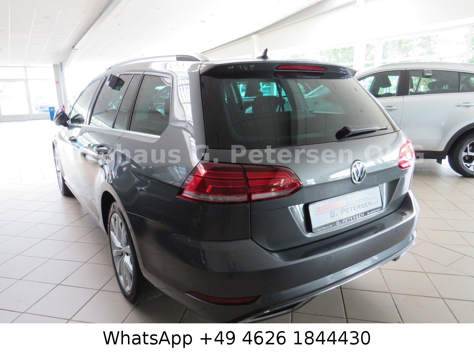 Fahrzeugabbildung Volkswagen Golf 7 Var. Highli*Panorama*AHK*Navi*ACC*LED*CAM