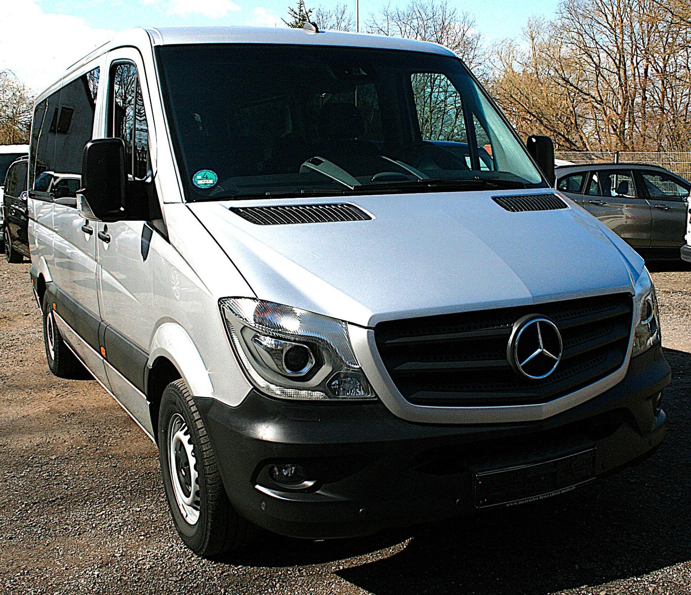 Mercedes-Benz Sprinter 319 V6 CDI+Xenon+Navi+Standheiz+Totwink