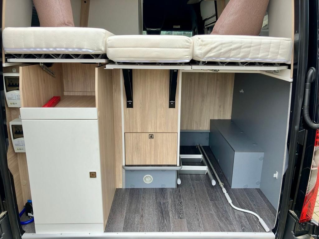 Fahrzeugabbildung Mercedes-Benz Sprinter 419 CDI 4x4 Yucon WOMO *LED*SpurW*SpurH