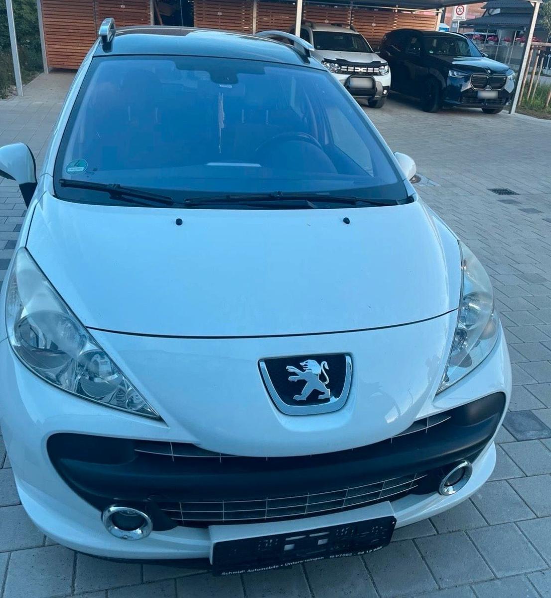 Peugeot 207 2008 — photo 15